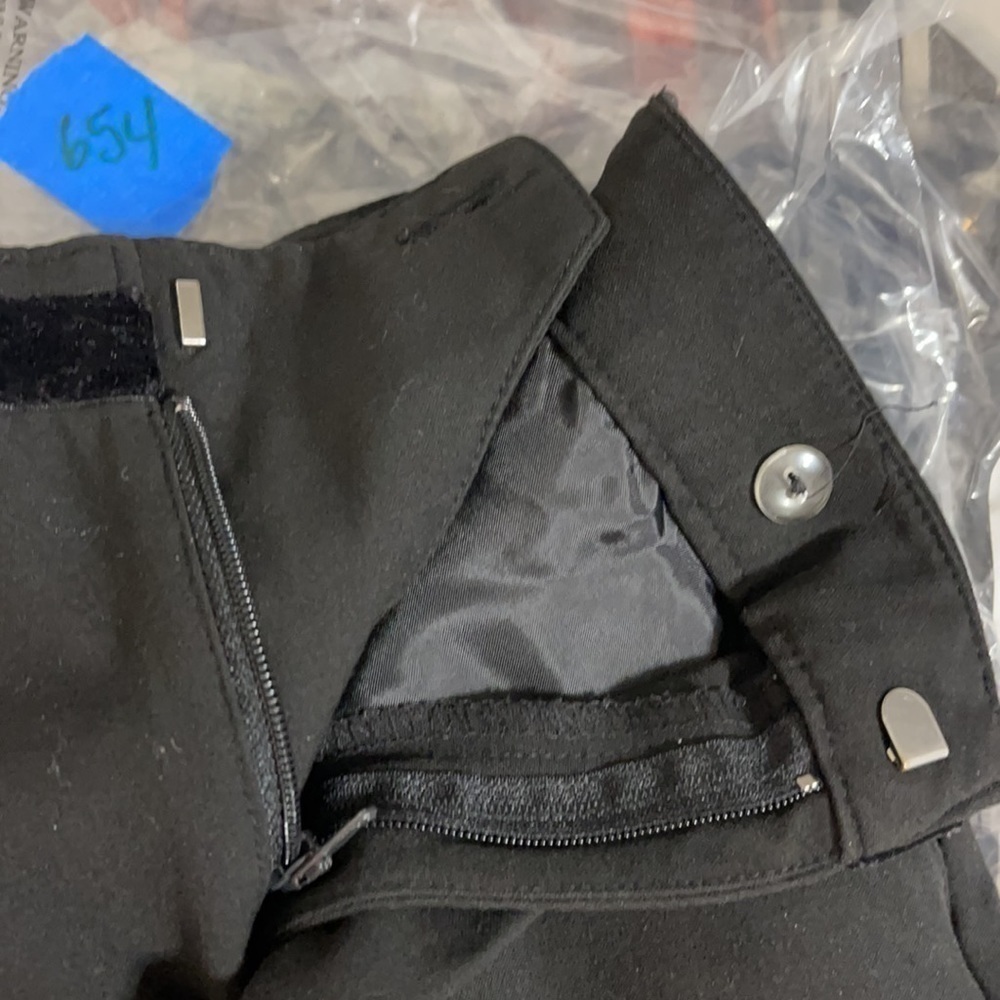 Old Navy Low Waist stretch black dress / work pants. Size 4 GUC - Picture 6 of 6